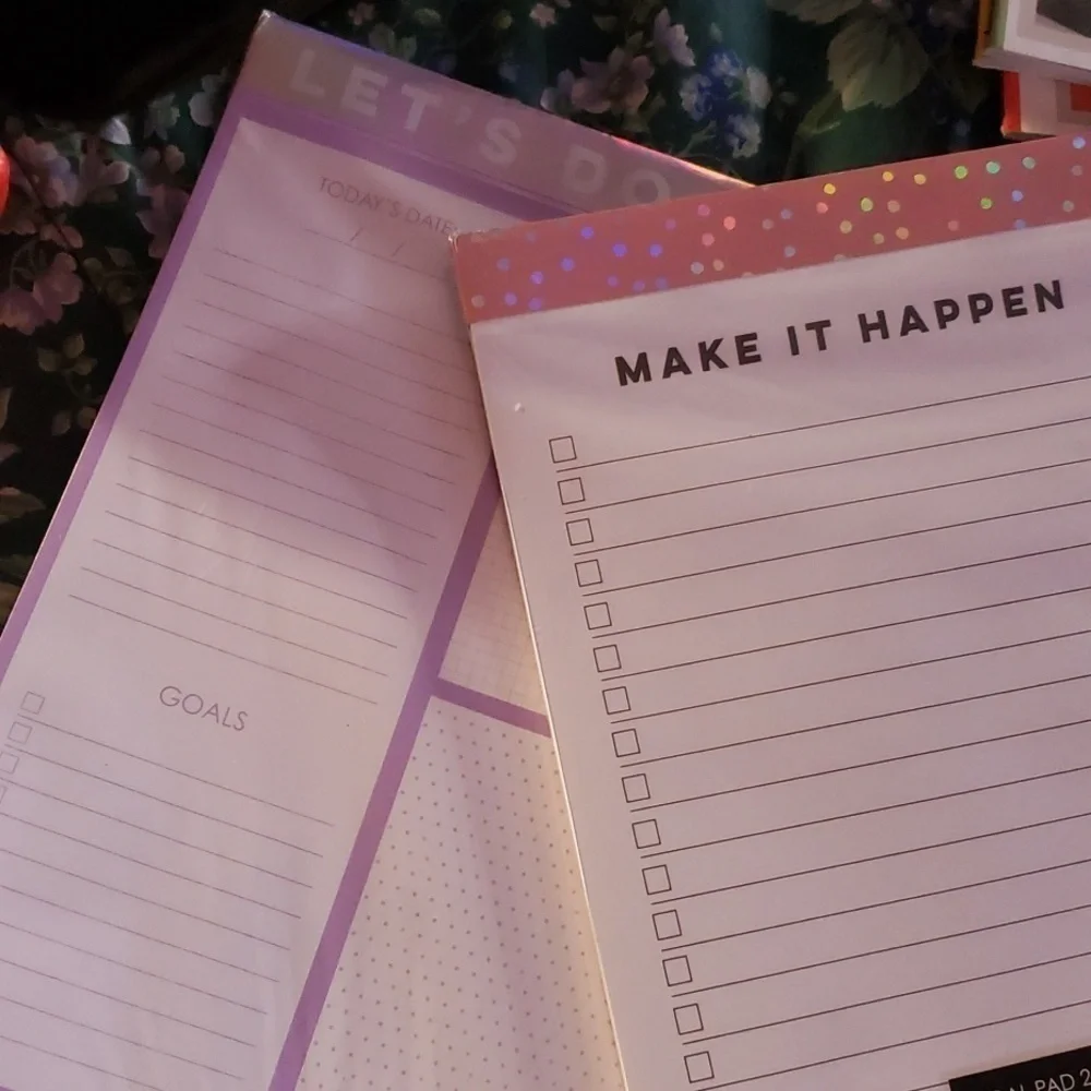 2 pack legal pad.